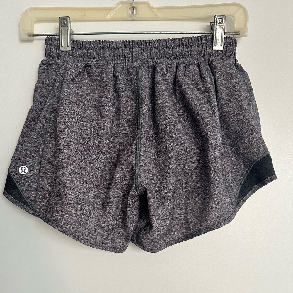 Lululemon - Hotty Hot High-Rise Lined Short 4" - Grey - Size 4 - New with Tags